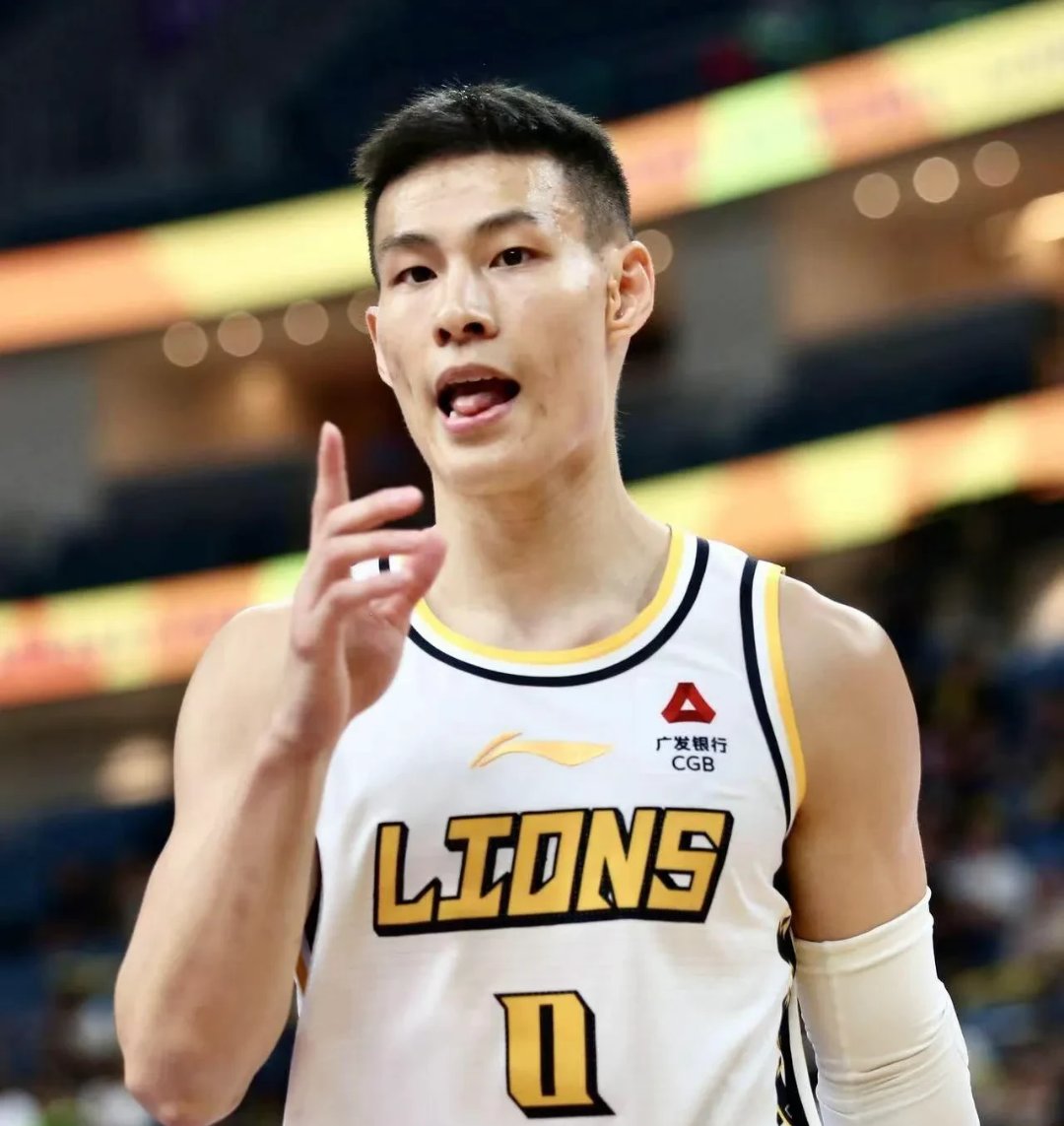 关于印度队碾压韩国队，黄鸭组合关键制胜的信息