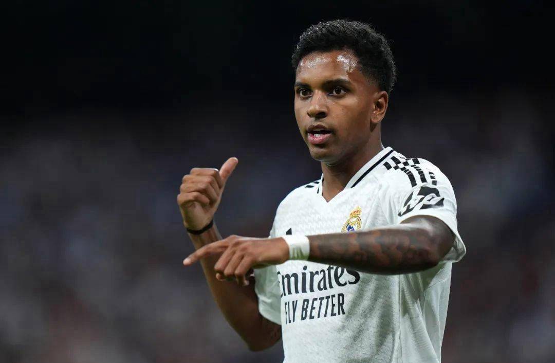 巴西天才中场加盟德甲俱乐部刷新转会纪录 巴西天才中场加盟德甲俱乐部刷新转会纪录